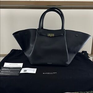 NWT 🏷️ DeMellier The New York MIDI Black Bag